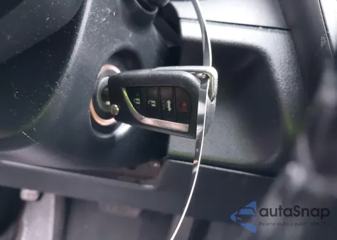 2020 Toyota Camry Se из США, поврежденный, VIN 4T1G11AK2LU319832